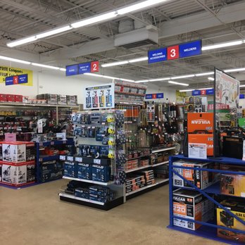 Harbor Freight Tools - Inside aisles 1-3 - Hardware Stores Near Me - Norfolk, Virginia