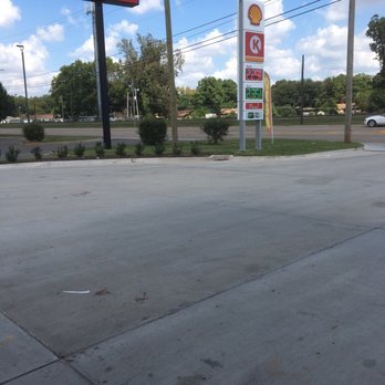 Circle K - 9/16/17. Saturday afternoon. Stopped for gas, as the light on the dash came on returning from Brownlee Park. $2.29/gallon regular today. - Gas Stations Near Me - Bossier City, Louisiana