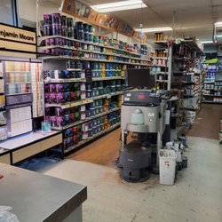 Ace Hardware - Excellent paint department