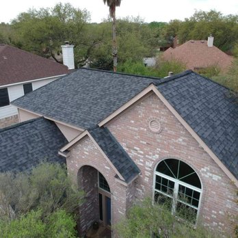 Tomlin Roofing Professionals - Roofing Near Me - Converse, Texas