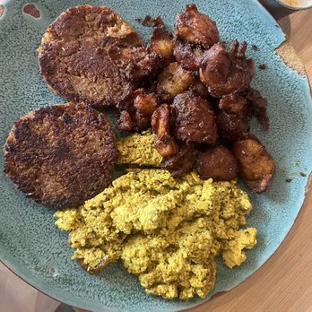 Bearcat CBD - tofu scramble, potatoes, vegan sausage - Coffee & Tea Near Me - New Orleans, Louisiana Bearcat CBD - tofu scramble, potatoes, vegan sausage - Coffee & Tea Near Me - New Orleans, Louisiana