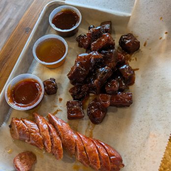 Shawn's Craft Barbecue - Jalapeno sausage and burnt ends - Barbeque Near Me - Culpeper, Virginia Shawn's Craft Barbecue - Jalapeno sausage and burnt ends - Barbeque Near Me - Culpeper, Virginia