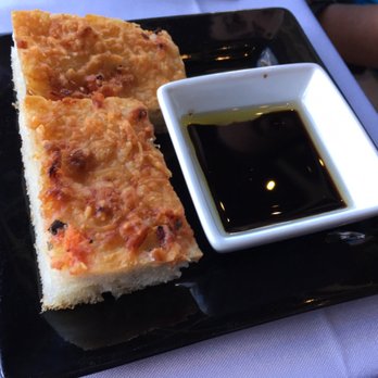 Hukilau Lanai - Parmesan bread - Seafood Near Me - Kapaa, Hawaii