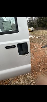 Lockout Services - In a jam? Give me a call. I offer emergency lockout services!