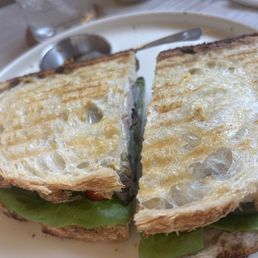 roast beef sandwich with homemade pickles