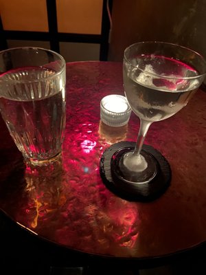 Honeycomb Hi-Fi Listening Bar by null