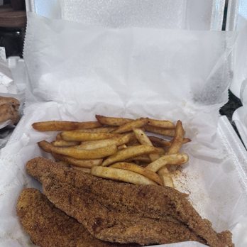 Wingman Hot Chicken - Mild catfish with fries - Chicken Wings Near Me - Lebanon, Tennessee Wingman Hot Chicken - Mild catfish with fries - Chicken Wings Near Me - Lebanon, Tennessee