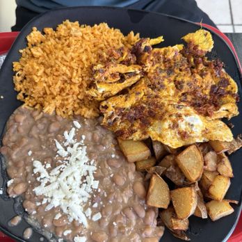 Don Roberto's Mexican Food - Eggs and chorizo breakfast plate. - Mexican Near Me - Anaheim, California Don Roberto's Mexican Food - Eggs and chorizo breakfast plate. - Mexican Near Me - Anaheim, California