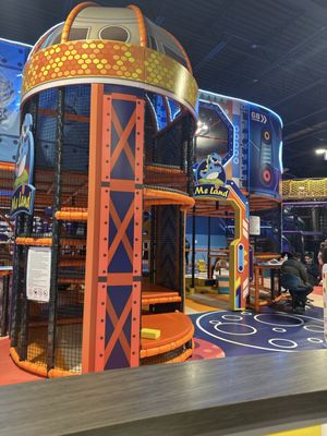 Me Land Chantilly by null