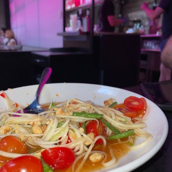 Takoi - Papaya salad - Thai Near Me - Detroit, Michigan