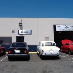 Johnny's Car Service