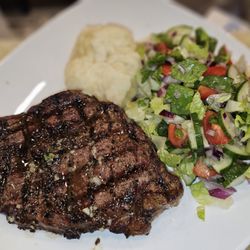 Potomac Taphouse - ribeye with a house salad and mashed potato