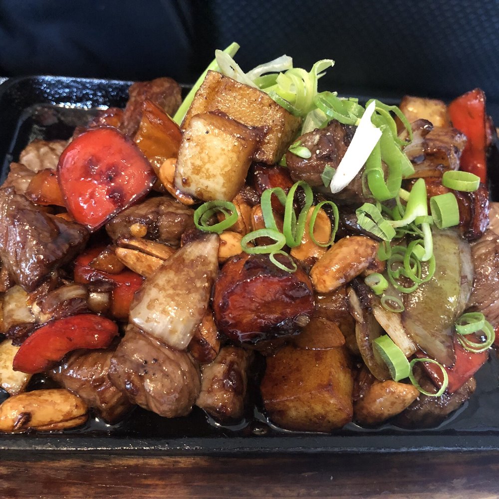 Viet Nam Restaurante - Bo Luc Lac - Asian Fusion Near Me - Madrid, M