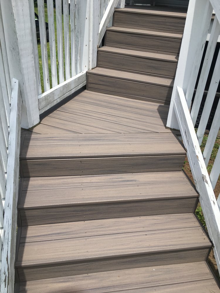 Slide of JR Lewis Construction