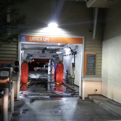 Gary Ray Shell - This is the best Shell drive-thru car wash I have ever used. The "Works" seemed short. Watch to assure yourself