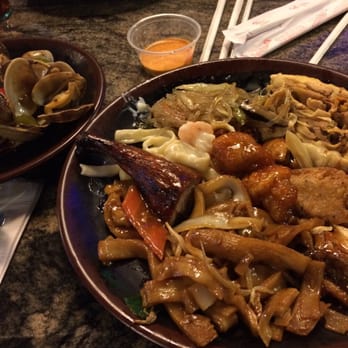 Mizuki Buffet - Buffets Near Me - Tukwila, Washington