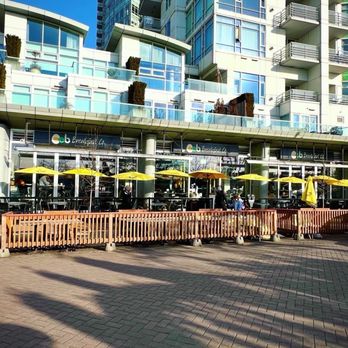 OEB Breakfast Co. - Yaletown - Patio seating across from the marina - Breakfast & Brunch Near Me - Vancouver, British Columbia OEB Breakfast Co. - Yaletown - Patio seating across from the marina - Breakfast & Brunch Near Me - Vancouver, British Columbia