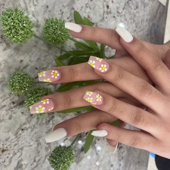 Modern Nails - Nail Salons Near Me - Frisco, Texas