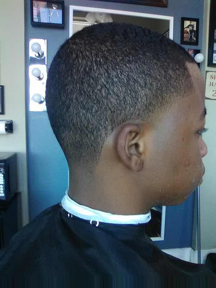 DUANE’S BARBER STUDIO Updated July 2024 43 Photos 1655 W