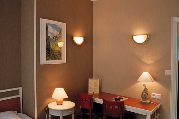 LOGIS HOTEL RESTAURANT LE MONARQUE by null