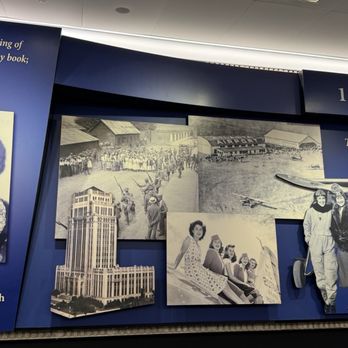 Concourse C - Gone With the Wind! - Airport Terminals Near Me - Atlanta, Georgia