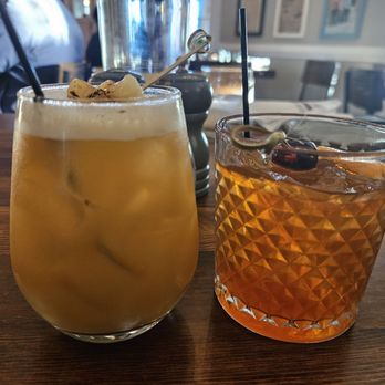 Hendel's - Big Glass of Yum and If You Mix It They Will Come - New American Near Me - Florissant, Missouri