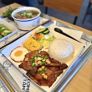 Com Tâm Bros - Little Bro Plate w/ Grilled Chicken (Dĩa 3 Món) (3 items)- ($17.99) - Vietnamese Near Me - Hayward, California Com Tâm Bros - Little Bro Plate w/ Grilled Chicken (Dĩa 3 Món) (3 items)- ($17.99) - Vietnamese Near Me - Hayward, California