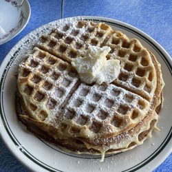 Bobs Diner And Bakery - Belgian Waffles