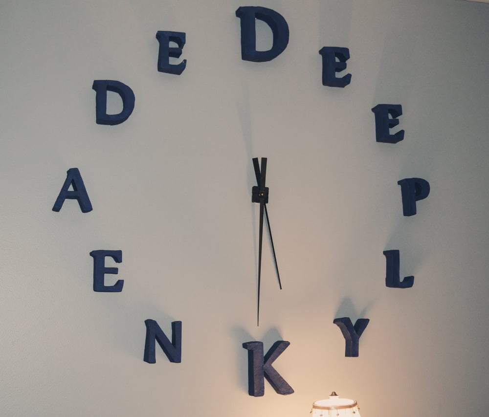 Deeply Kneaded Logo
