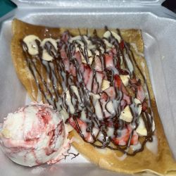 Mil Delicias Neveria Fruit and Snacks - Crepe