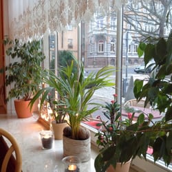 Konditorei & Cafe Brüheim - Blick aus dem Fenster