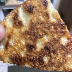 Var’s Pizza - Perfect bottom crispy , thin , chewy great base