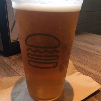 Shake Shack Coral Gables - Yummy house cold beer - Burgers Near Me - Coral Gables, Florida