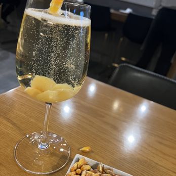 Embarcadero 41 - White Sangria - Peruvian Near Me - Sunrise, Florida Embarcadero 41 - White Sangria - Peruvian Near Me - Sunrise, Florida