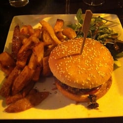 Chez Marcel et Lilly - Burger bacon !