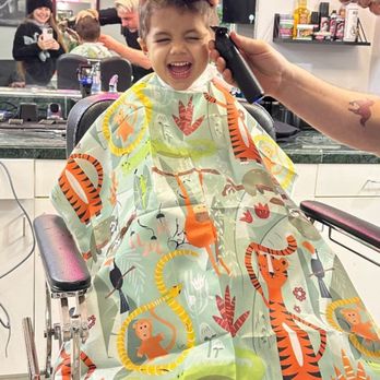 Jeb The Barber  - Bring the Kiddo's, we have a great time! - Barbers Near Me - Eugene, Oregon