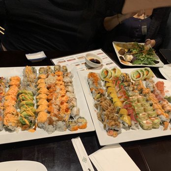 Arigato - Multiple sushi rolls - Sushi Bars Near Me - Edgewater, New Jersey