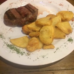 Las Terraza - Lomo with papas espanolas