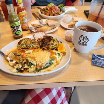Two Chicks - Breakfast & Brunch Near Me - Reno, Nevada Two Chicks - Breakfast & Brunch Near Me - Reno, Nevada