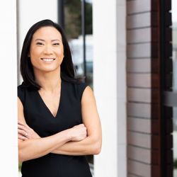 Tansavatdi Facial Plastic Surgery
