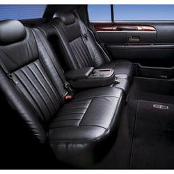 Airport Limo Canada - Toronto airport service YYZ