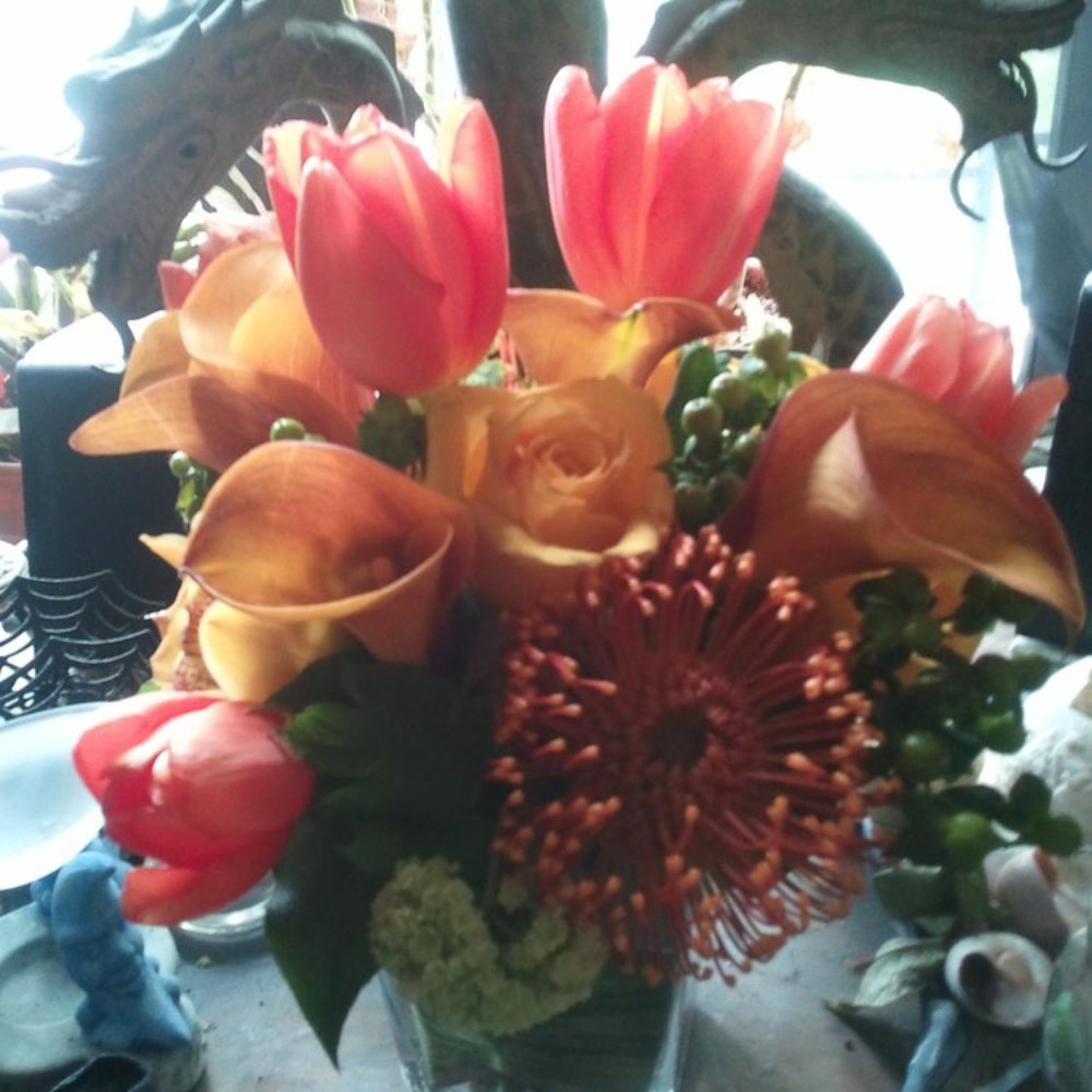 Beautiful bouquet, $50 with vase on 5/12/11 Beautiful bouquet, $50 with vase on 5/12/11
