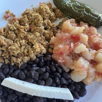 Con Huevos - Machaca Egg With Machaca plate - Breakfast & Brunch Near Me - Hawthorne, California Con Huevos - Machaca Egg With Machaca plate - Breakfast & Brunch Near Me - Hawthorne, California