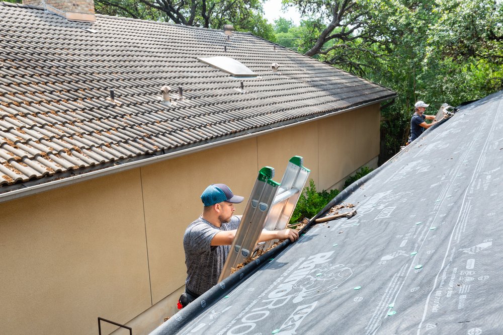 Slide of Davco Custom Builders