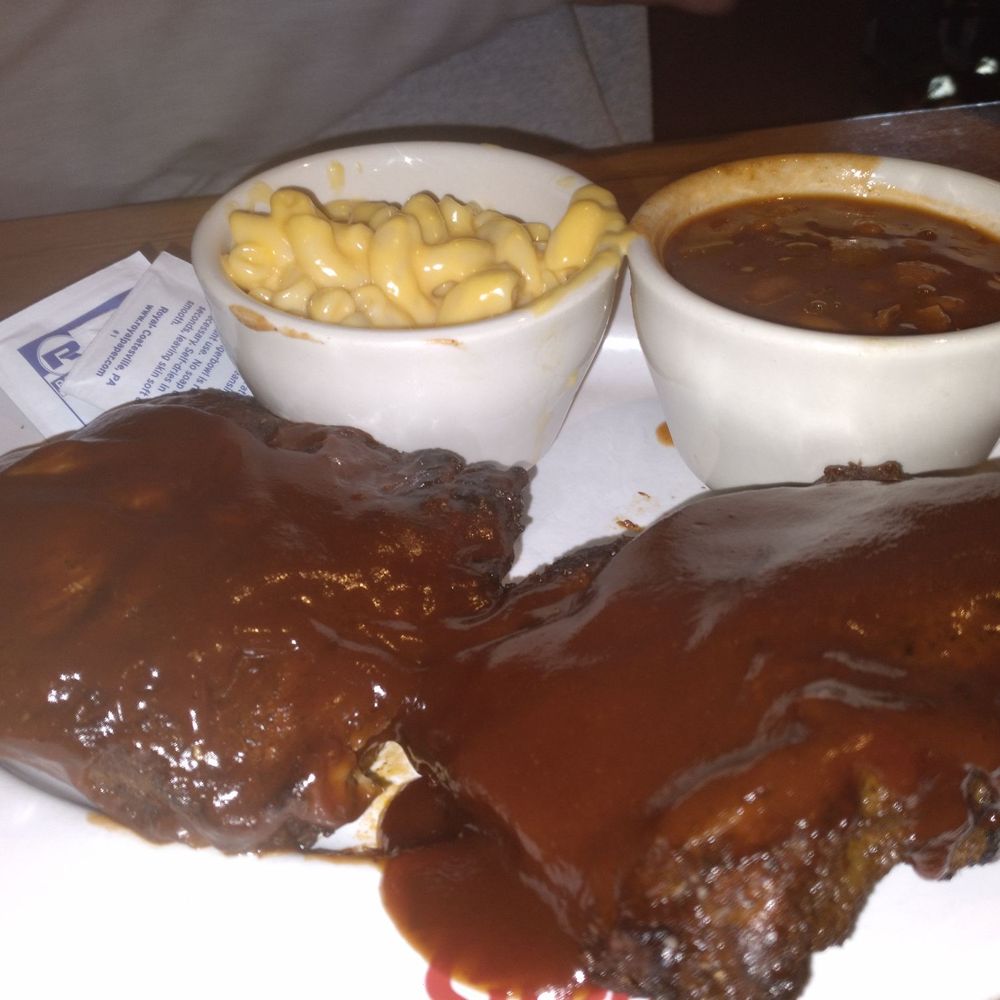 Logan's Roadhouse - Steakhouses Near Me - Charleston, West Virginia