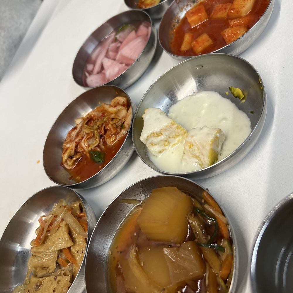 Yoo's Place - Banchan / Sides - Korean Near Me - Irvine, California