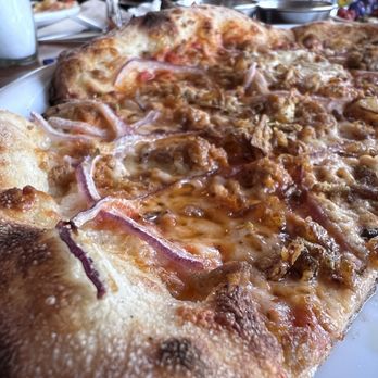 Solstice Wood Fire Cafe & Bar - Sweet and Spicy - Pizza Near Me - Hood River, Oregon Solstice Wood Fire Cafe & Bar - Sweet and Spicy - Pizza Near Me - Hood River, Oregon