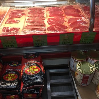 El Pollote - Grocery meat area - Mexican Near Me - Brighton, Colorado