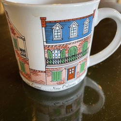 Kendall Kafe - Everyone gets a different coffee mug