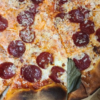 DC Pie Co - Signature Pizza- pepperoni - Bars Near Me - Miami, Florida DC Pie Co - Signature Pizza- pepperoni - Bars Near Me - Miami, Florida